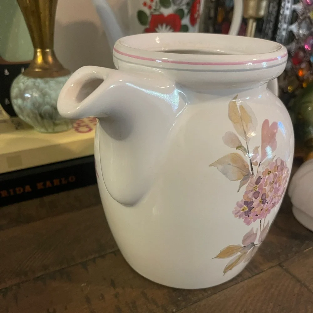 Vintage Sommerhuber Austria Hydrangea Teapot